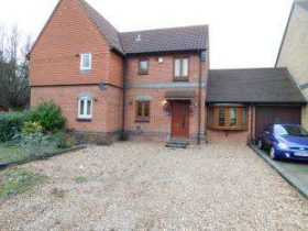 2 bedroom Semi-Detached for sale